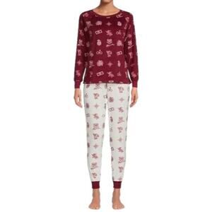 Wizarding World Harry Potter All Over Print Rich Red Winter White Pajamas Medium
